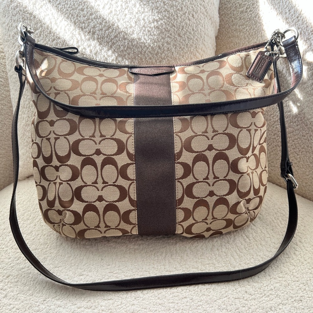 Y2K Coach Signature Stripe Shoulder Bag Brown Monogram Patent Trim F21905